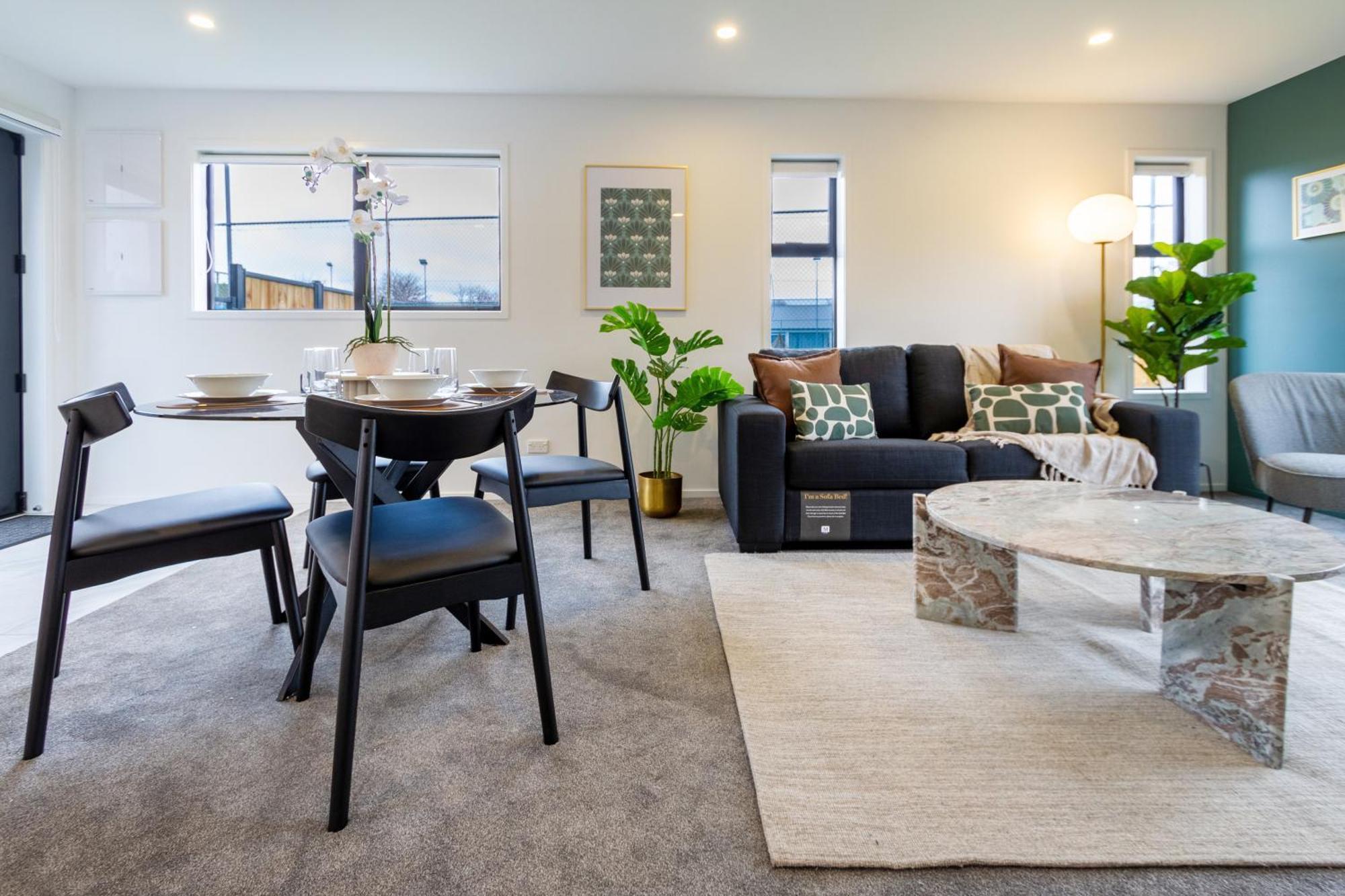 Serene Living 2 Bed With Carpark Christchurch Buitenkant foto